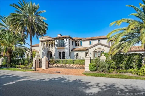2571 Del Lago Drive Fort Lauderdale FL 33316