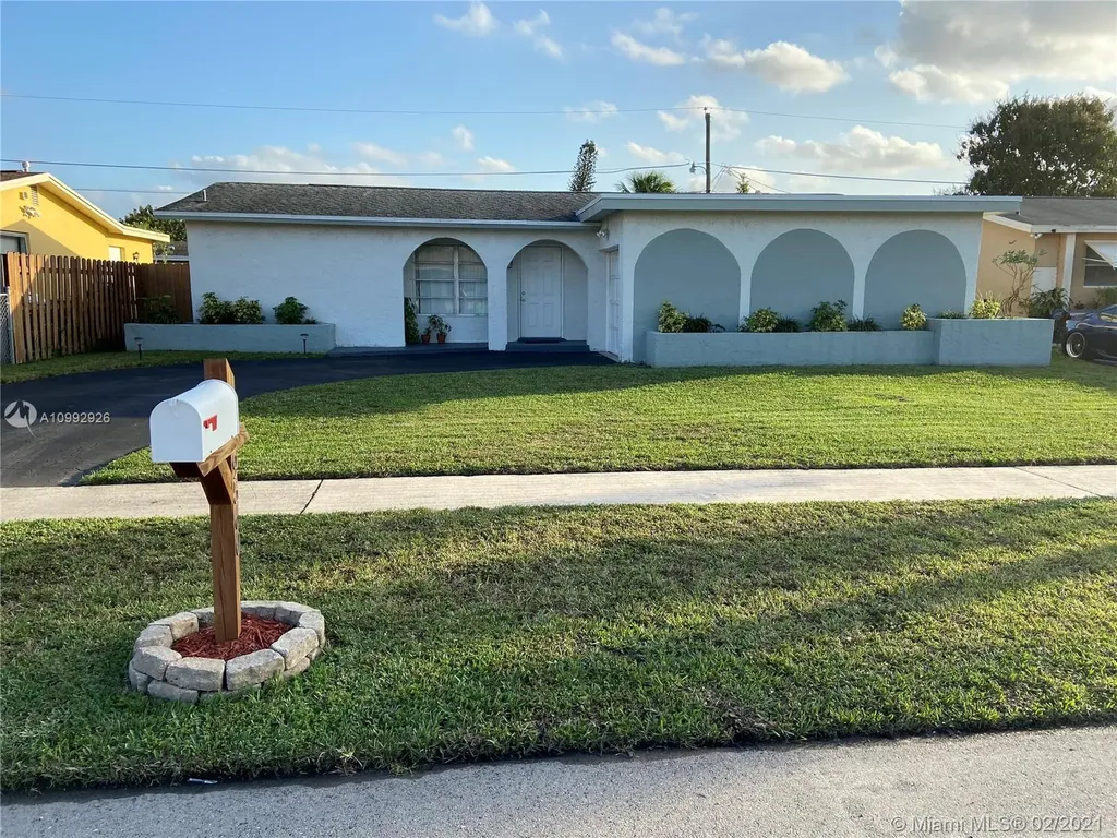 9560 NW 25th Street Sunrise FL 33322