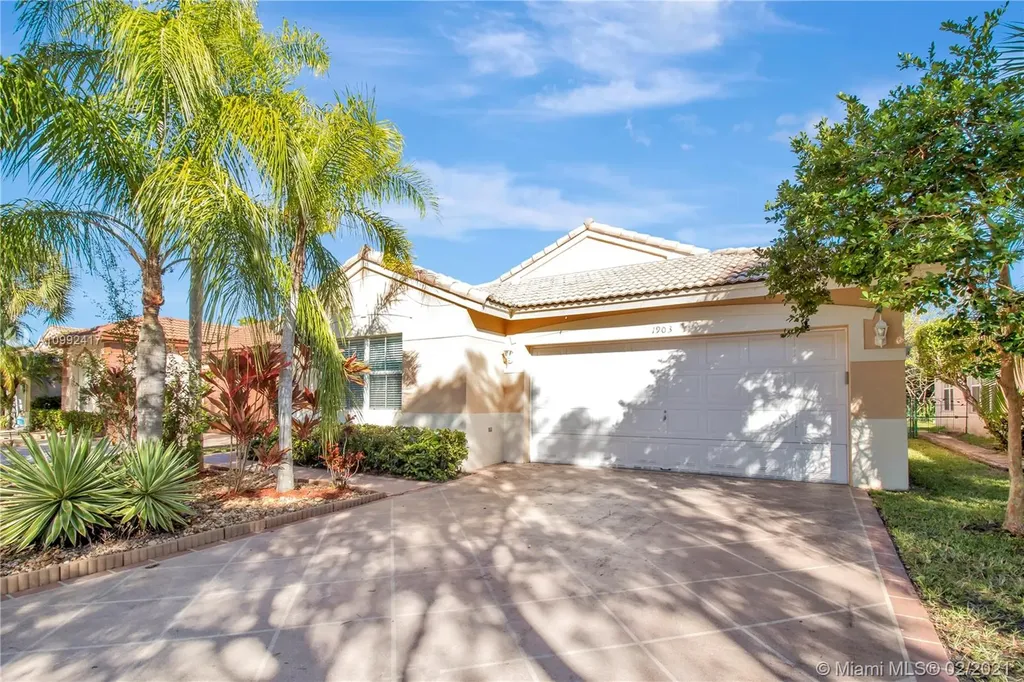 1903 NW 208th Terrace Pembroke Pines FL 33029