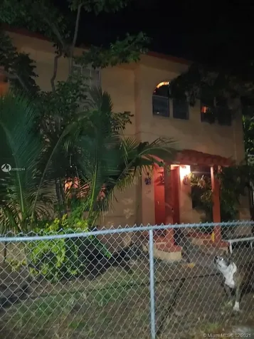 835 SW 5th Street Miami FL 33130
