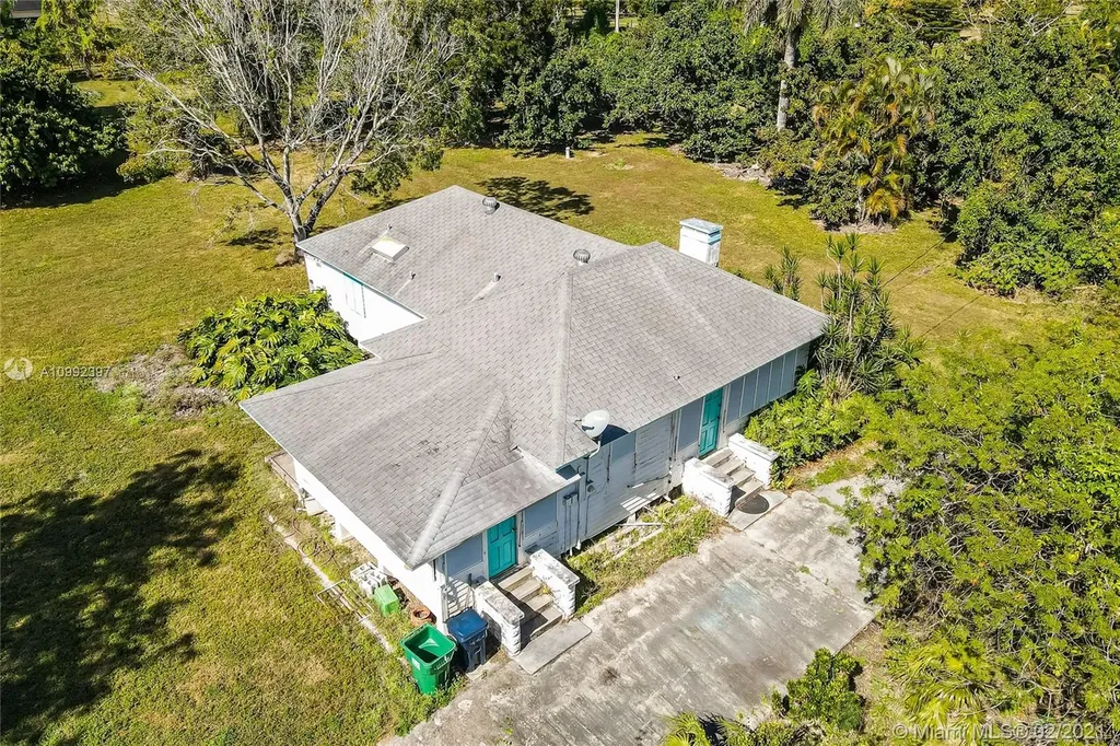 19930 SW 256th Street Homestead FL 33031