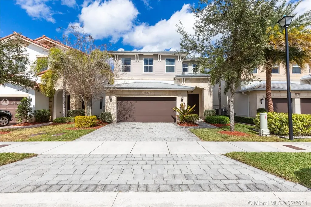 10535 NW 69th Terrace Doral FL 33178