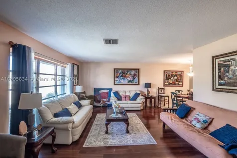 4966 NW 48th Terrace Tamarac FL 33319