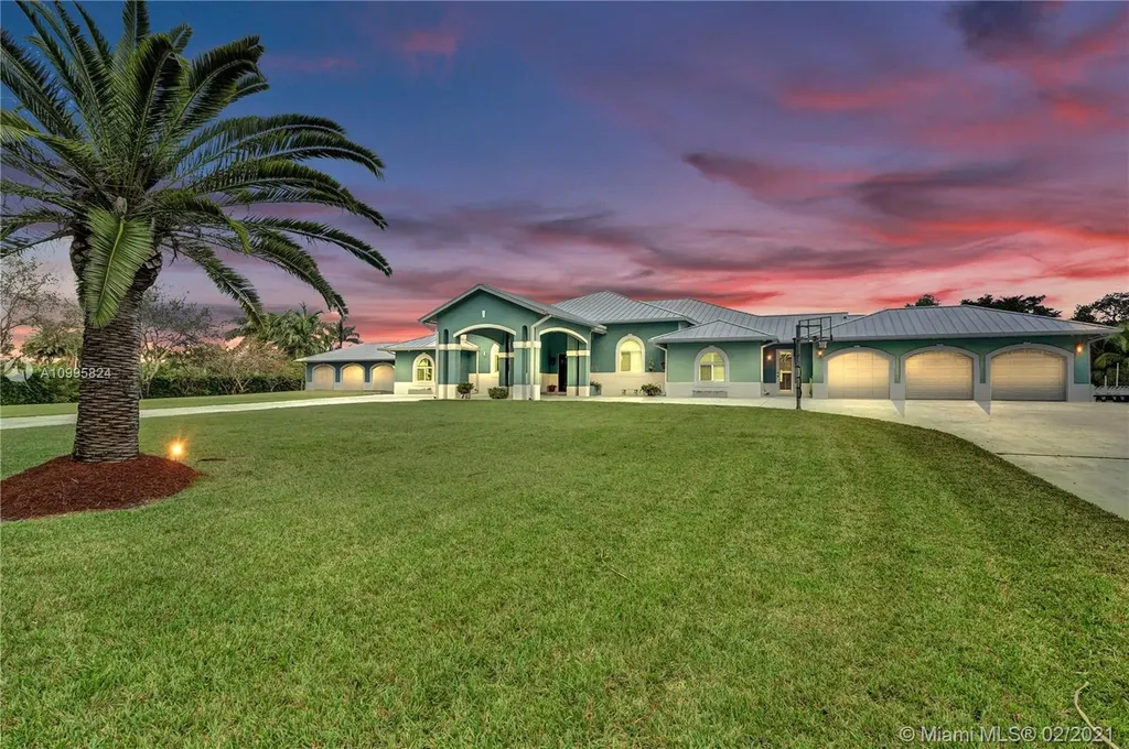 5800 SW 198th Terrace Southwest Ranches FL 33332