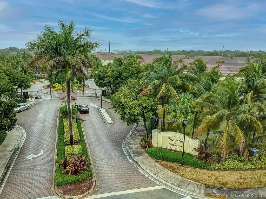 3200 NW 33rd Street Oakland Park FL 33309