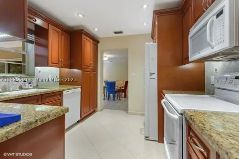 163 SW 28th Road Miami FL 33129