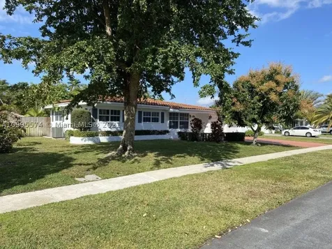 151 SW 61st Avenue Plantation FL 33317