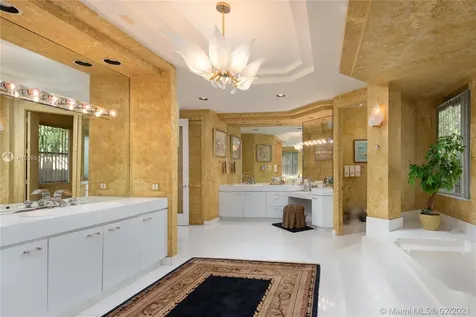 3190 Willow Lane Weston FL 33331