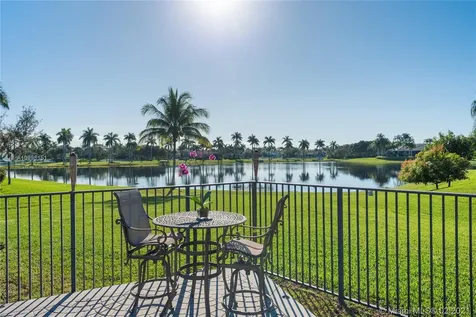 3190 Willow Lane Weston FL 33331