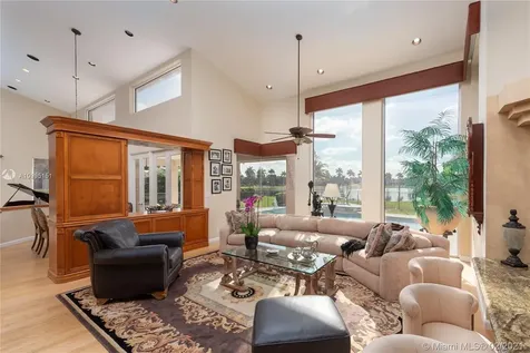 3190 Willow Lane Weston FL 33331
