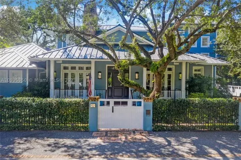 4720 SW 76th Terrace Miami FL 33143