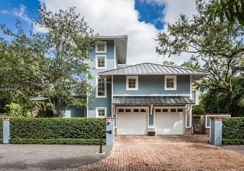 4720 SW 76th Terrace Miami FL 33143