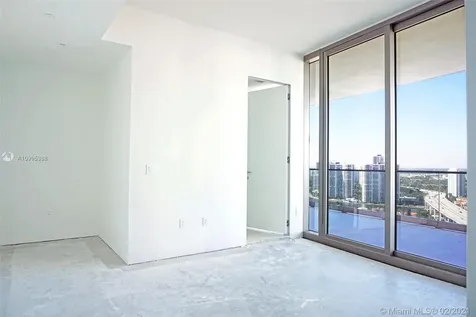 18975 Collins Avenue Sunny Isles Beach FL 33160