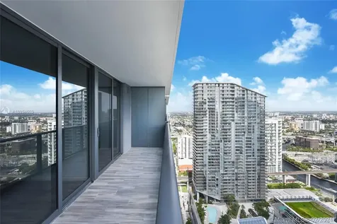 801 S Miami Avenue Miami FL 33130