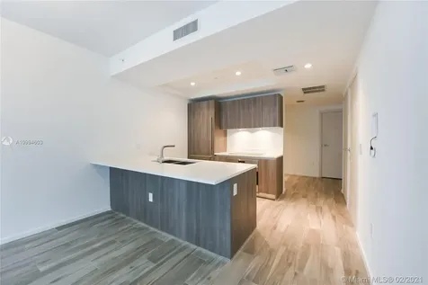 801 S Miami Avenue Miami FL 33130