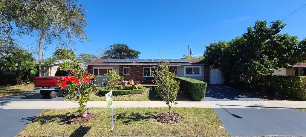 5341 SW 96th Avenue Miami FL 33165