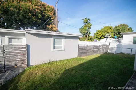 1719 SW 15th Street Miami FL 33145