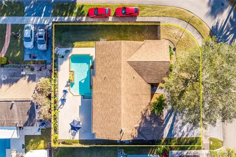 10535 SW 123rd Road Miami FL 33186