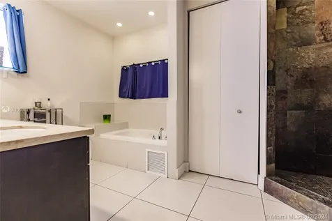 3412 SW 22nd Terrace Miami FL 33145