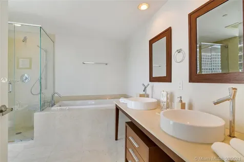 495 Brickell Avenue Miami FL 33131