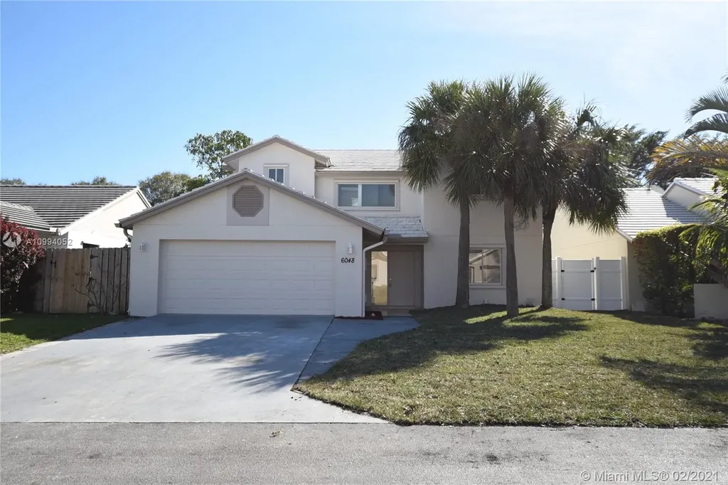 6048 Strawberry Lakes Circle Lake Worth FL 33463