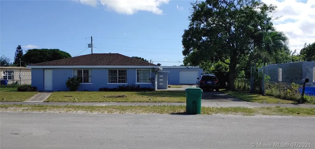 910 NW 138th Street Miami FL 33168