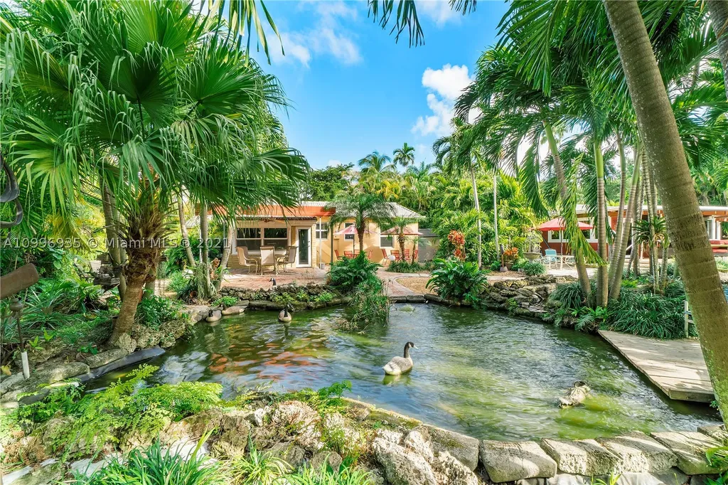 1008 NE 114th Street Biscayne Park FL 33161