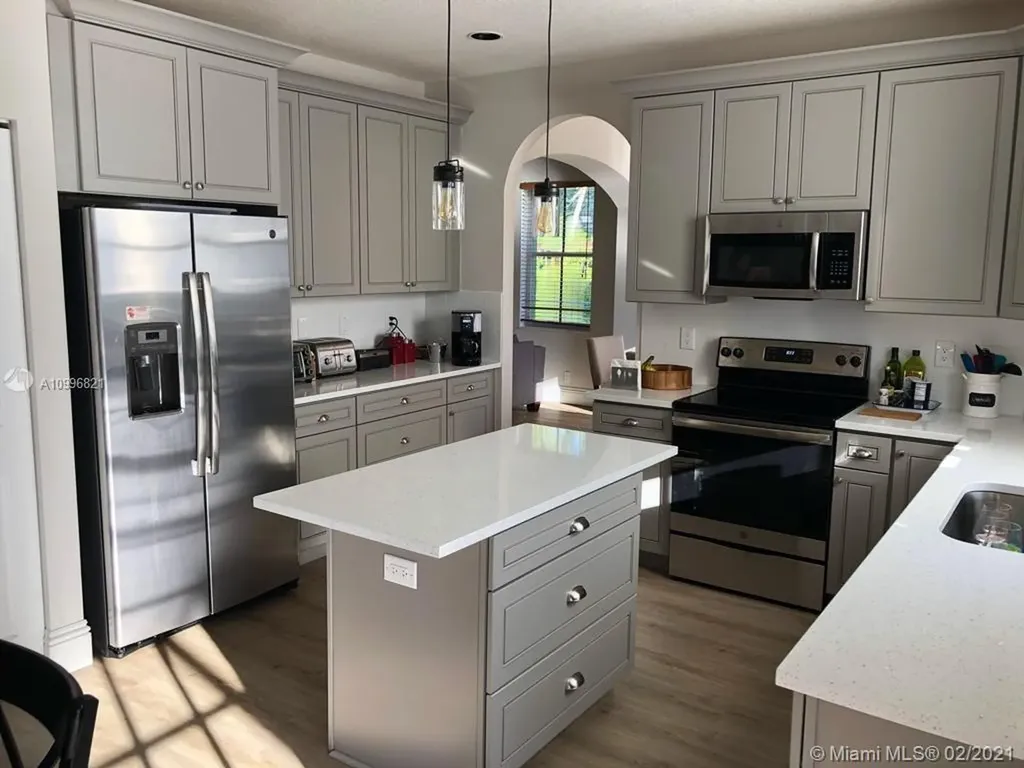 4095 Cinnamon Way Weston FL 33331