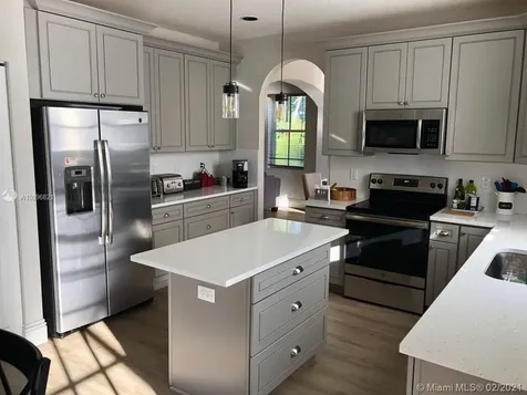 4095 Cinnamon Way Weston FL 33331
