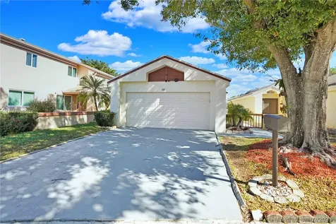3341 NW 22nd Court Coconut Creek FL 33066