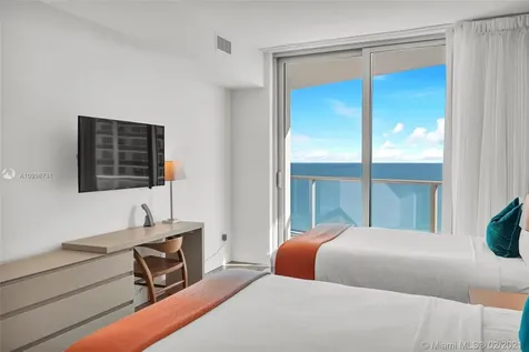 4111 S Ocean Drive Hollywood FL 33019