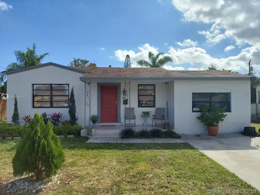 2834 Mayo Street Hollywood FL 33020