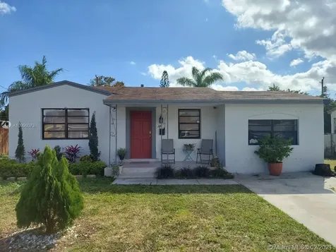 2834 Mayo Street Hollywood FL 33020
