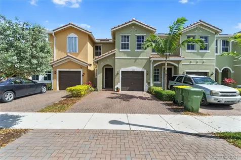 1453 SE 26th Avenue Homestead FL 33035