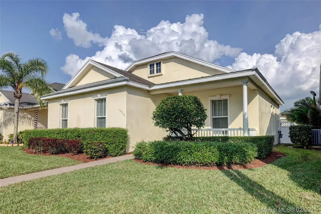 10736 SW Westlawn Boulevard Port St. Lucie FL 34987