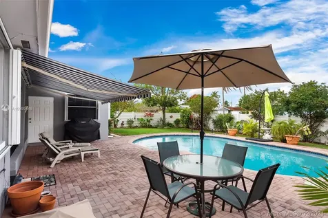 800 N 46th Avenue Hollywood FL 33021