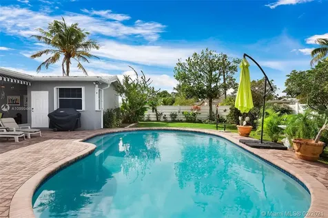 800 N 46th Avenue Hollywood FL 33021
