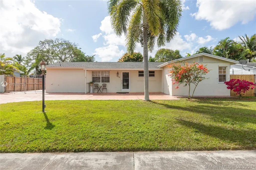 446 NW 17th Court Homestead FL 33030