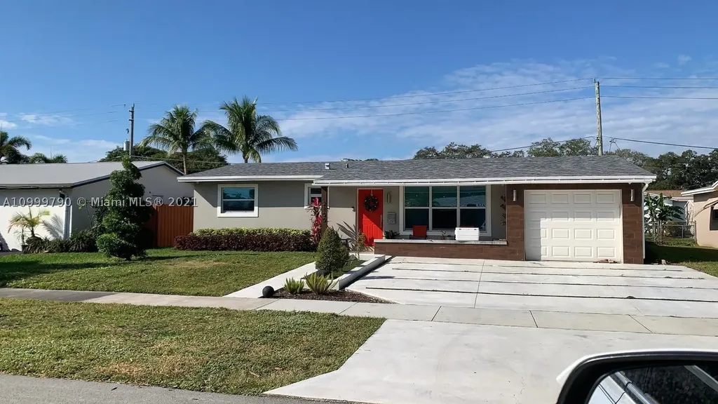 2100 N 32nd Court Hollywood FL 33021