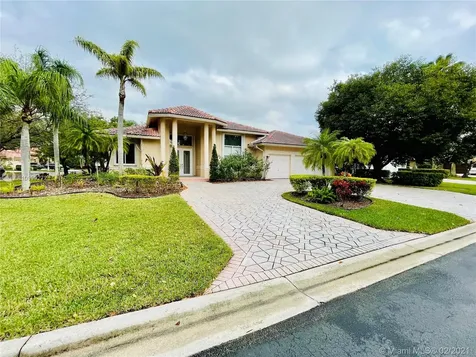 1073 NW 121st Way Coral Springs FL 33071