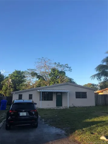 5715 Farragut Street Hollywood FL 33021