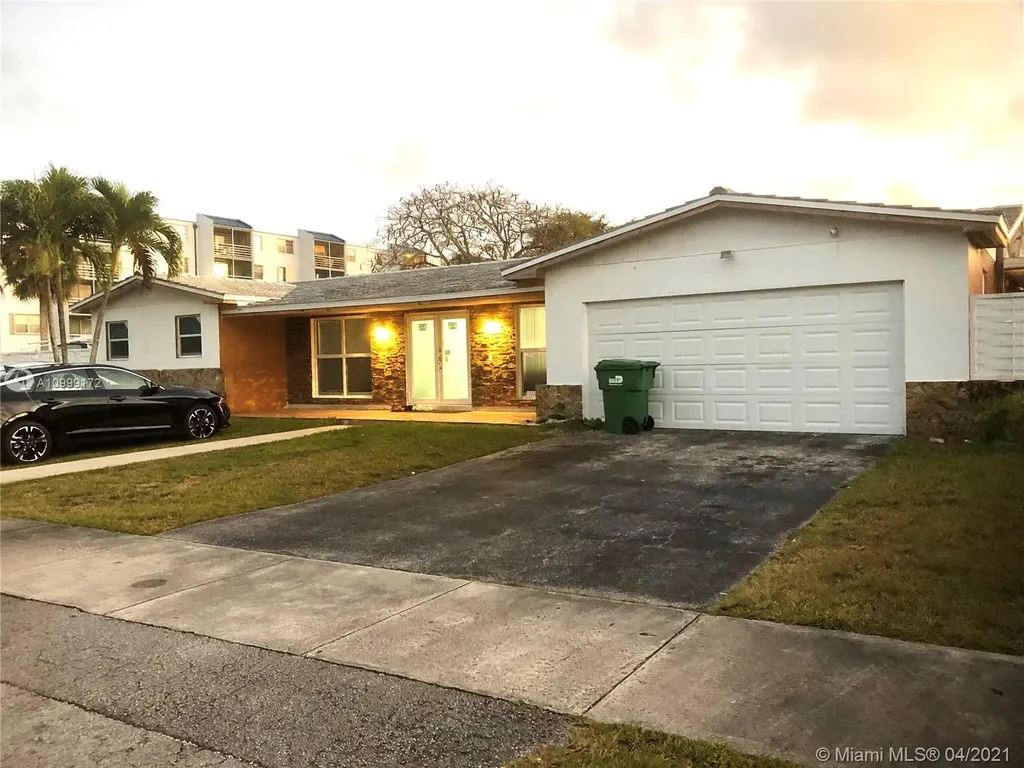 14204 SW 84th Street Miami FL 33183