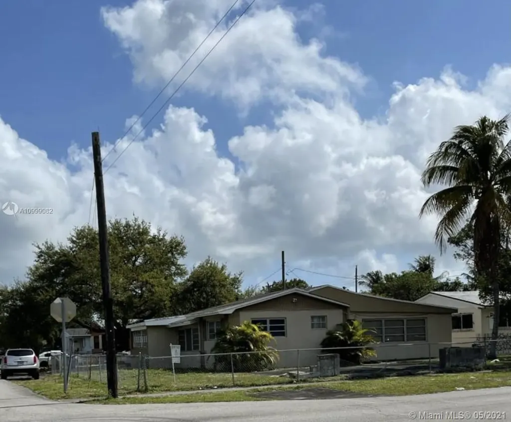1400 NE 151st Street North Miami Beach FL 33162