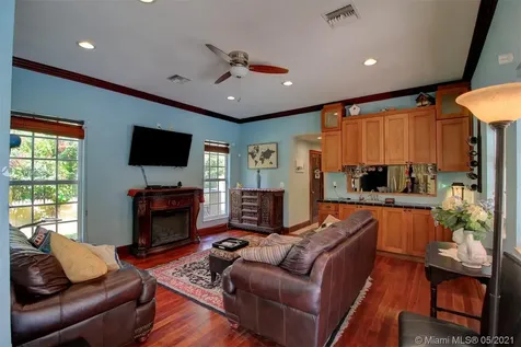 13900 SW 100th Avenue Miami FL 33176
