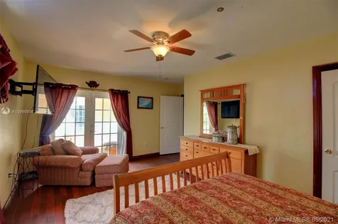 13900 SW 100th Avenue Miami FL 33176
