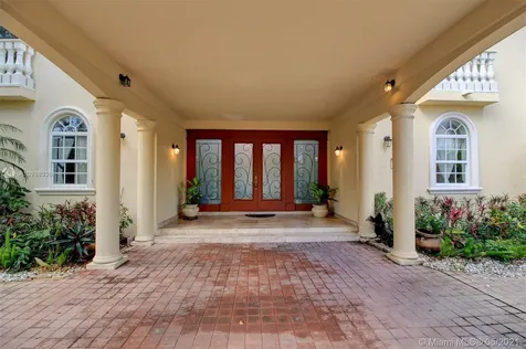 13900 SW 100th Avenue Miami FL 33176