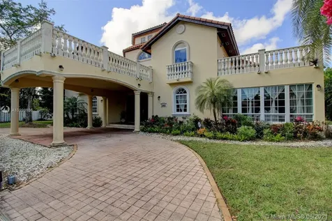 13900 SW 100th Avenue Miami FL 33176