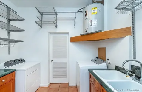 211 Deer Run Miami Springs FL 33166
