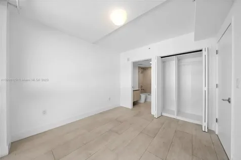 13800 Highland Drive North Miami Beach FL 33181
