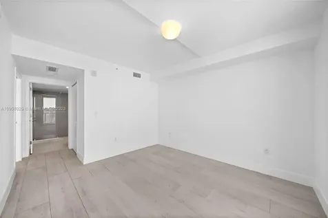 13800 Highland Drive North Miami Beach FL 33181